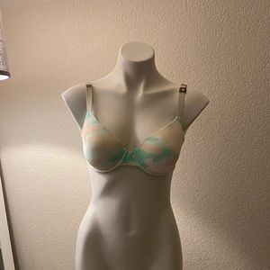 Victoria Secret camo bra.